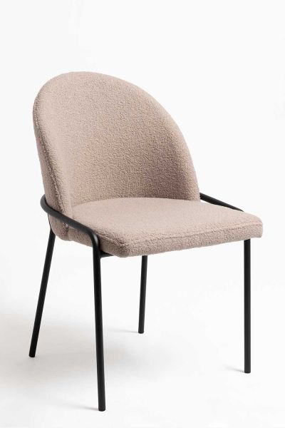 Silla Dosa: Una de nuestras Sillas Modernas Favoritas