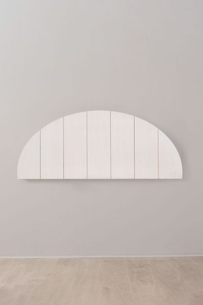 Cabecero Dradas Madera para camas de 135 cm- Un cabecero ideal para tu dormitorio