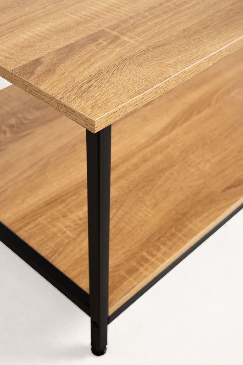 Mesa Pult: Elegancia y Funcionalidad