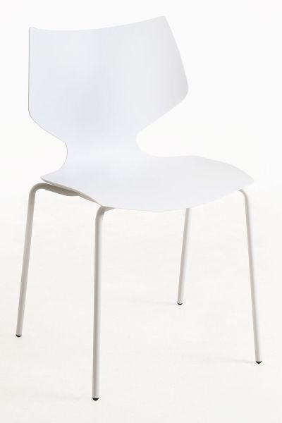 La Silla Plecy es la Silla de Diseño que te Mereces 